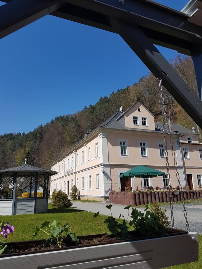 Hotel Garni Dekorahaus Bad Schandau Esterno foto