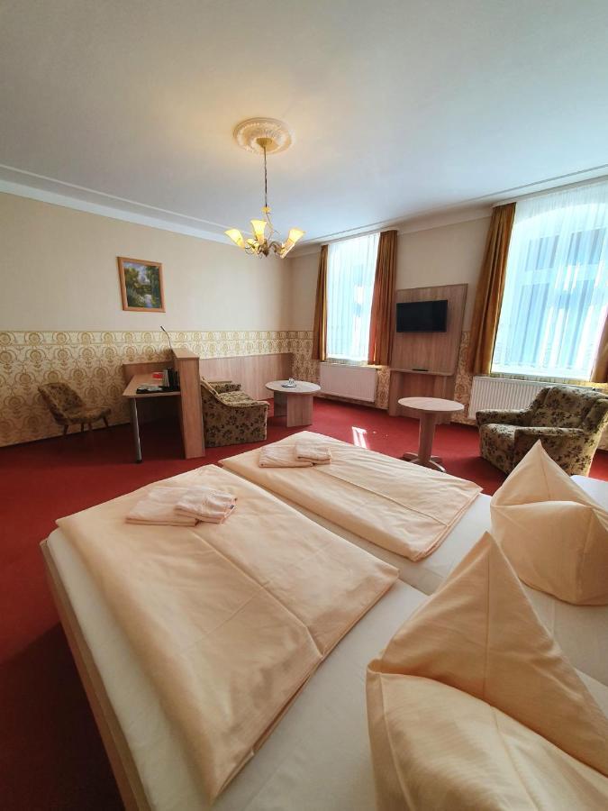 Hotel Garni Dekorahaus Bad Schandau Esterno foto