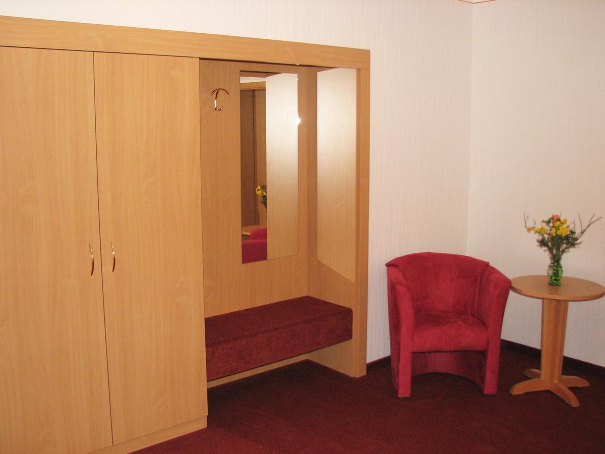 Hotel Garni Dekorahaus Bad Schandau Esterno foto