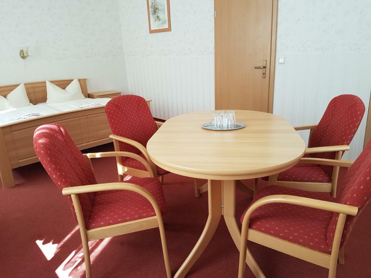 Hotel Garni Dekorahaus Bad Schandau Esterno foto